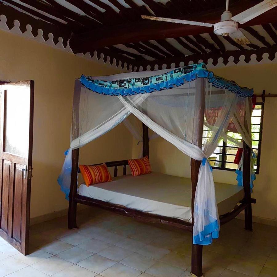A Wonderful Beach Property In Diani Beach Kenya.A Dream Holiday Place. Момбаса Екстериор снимка