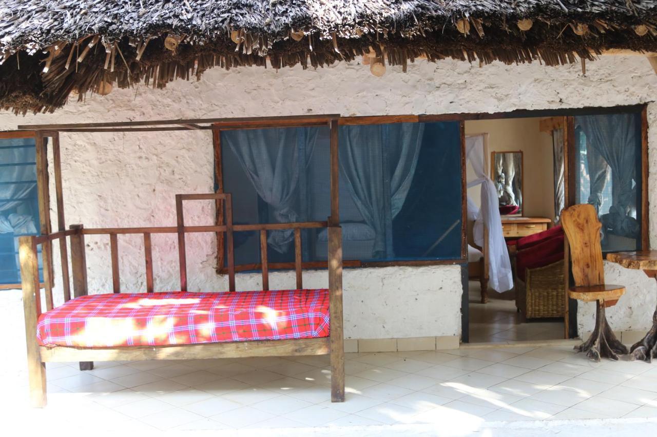 A Wonderful Beach Property In Diani Beach Kenya.A Dream Holiday Place. Момбаса Екстериор снимка